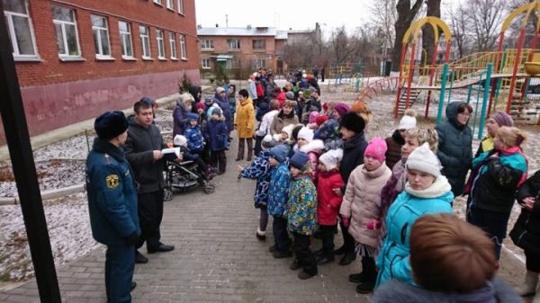 Плановая тренировка по эвакуации охватила около 5 тысяч социально значимых объектов Московской области