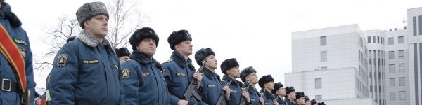 Кадеты АГЗ МЧС России прошли торжественным маршем по Красной площади
 