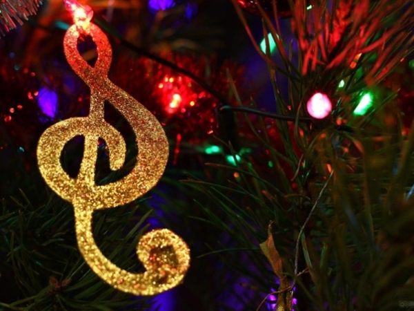Завтра пройдет праздничный новогодний концерт молодежного центра «Восход»