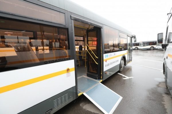 Контроль за состоянием автобусов из-за снегопада усилили в Подмосковье