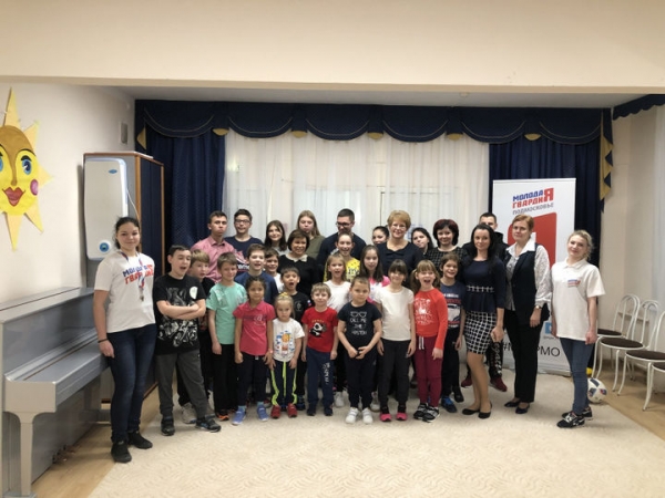 Ирина Роднина встретилась с воспитанниками Химкинского социально-реабилитационного центра для несовершеннолетних