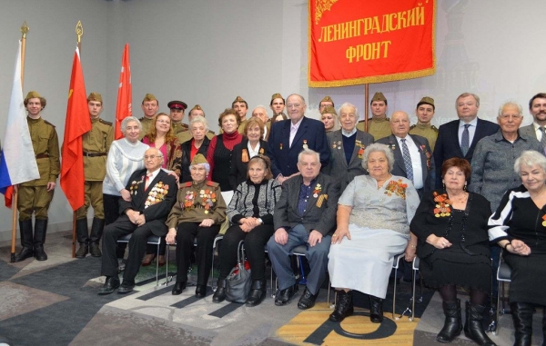 В Канаде отметили годовщину снятия блокады Ленинграда международным телемостом  