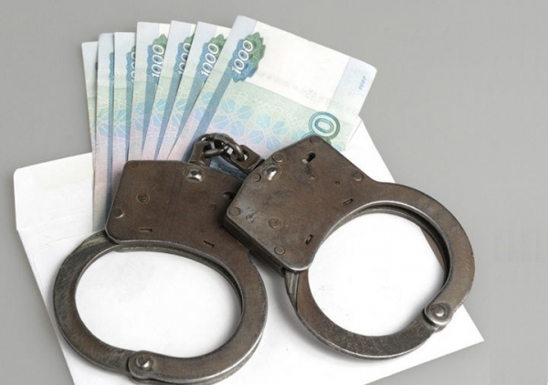 Полицейскими в Химках установлен факт получения незаконного денежного вознаграждения