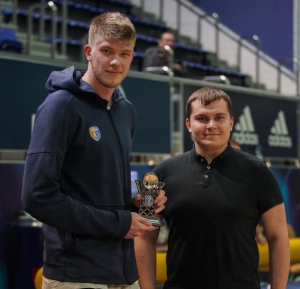 20-летний центровой баскетбольного клуба «Химки-2» Сергей Клюев был признан MVP февраля в рамках матчей Единой молодёжной Лиги ВТБ?