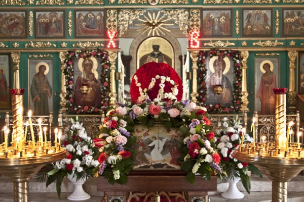 Празднование Пасхи в храме Святой Троицы в Химках