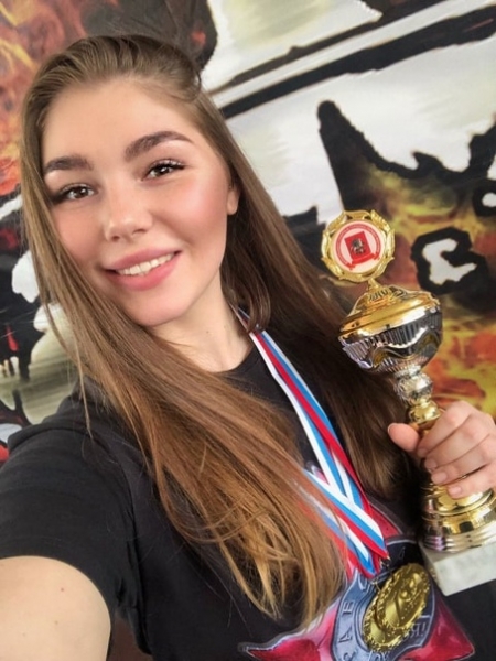 Химчанка Марьяна Наумова – абсолютная чемпионка Москвы по пауэрлифтингу?‍♀??