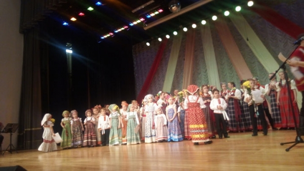 Отчетный концерт Детского фольклорного ансамбля «Зарянка» состоялся во Дворце культуры «Родина»