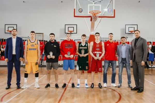 Баскетболисты "Химки-ДЮБЛ" стали серебряными призёрами Первенства России??