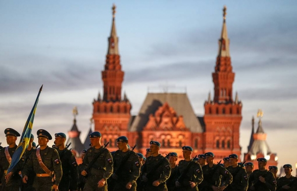 В Москве проходит заключительная вечерняя тренировка Парада Победы  