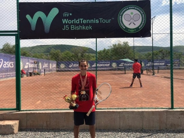 15-летний ученик химкинской теннисной Академии Александра Островского Максим Донцов – победитель турнира Bishkek Open?
