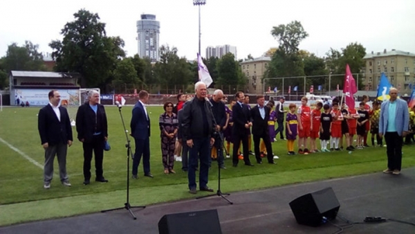 «Единая Россия» дала старт всероссийскому фестивалю дворового футбола