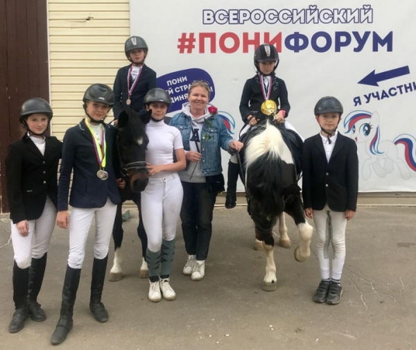 Серебро всероссийских соревнований по конному спорту – у ученицы химкинской спортшколы Яны Громовой