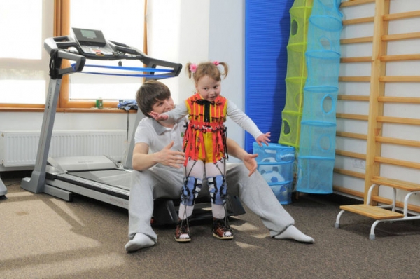 Дети-инвалиды в Химках получают специализированные реабилитационные услуги