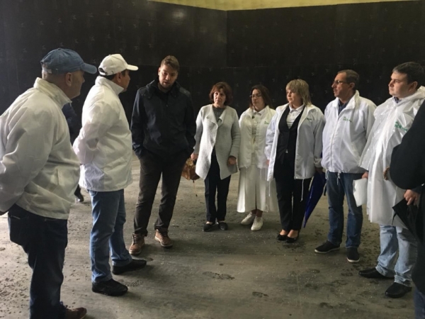 Глава Минсельхозпрода Подмосковья посетил стройплощадку новой молочно-товарной фермы в Озёрах