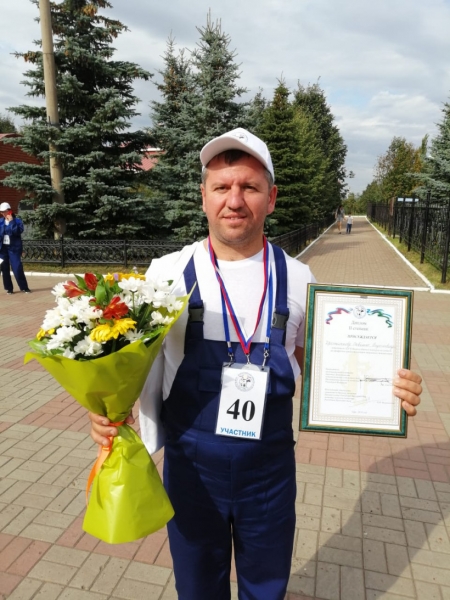 Фермер из Подмосковья занял 2 место во Всероссийском конкурсе среди операторов  машинного доения коров