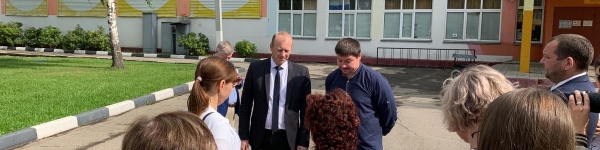 Александр Зайцев провел встречу с жителями Подрезково
 