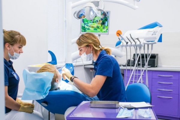 3 новые стоматологические установки поступили в ГАУЗ МО «Химкинская стоматологическая поликлиника»