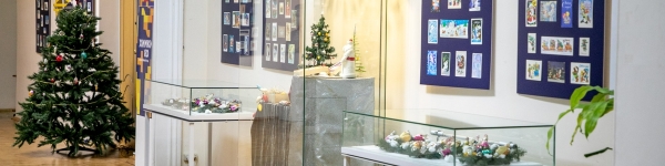 В химкинской галерее открыли первую новогоднюю выставку
 