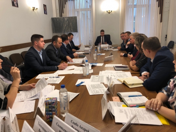Заседание по противодействию незаконному обороту молочной продукции на территории Подмосковья состоялось в Минсельхозпроде региона