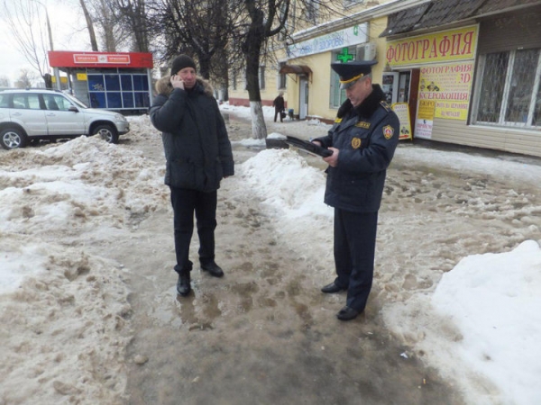 Инспекторы Химкинского отдела Госадмтехнадзора Московской области начали проверки по фактам не выполнения работ по уборке снега