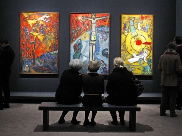 Участники в рамках проекта «Активное долголетие» из Химок могут посетить выставку Марка Шагала «Между небом и землей» 