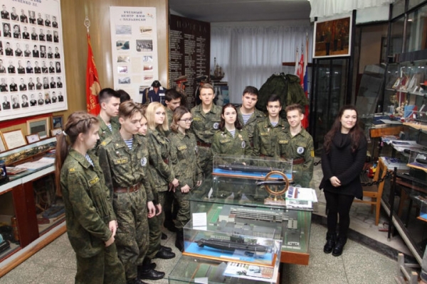 Химкинские школьники посетили «Военно-морскую академию»