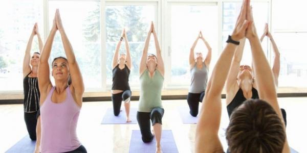 Химчане научатся выполнять простые йога упражнения для улучшения здоровья