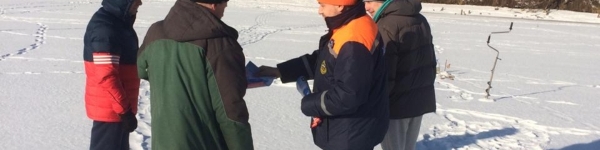 Химкинские спасатели проводят операцию «Тонкий лёд»
 
