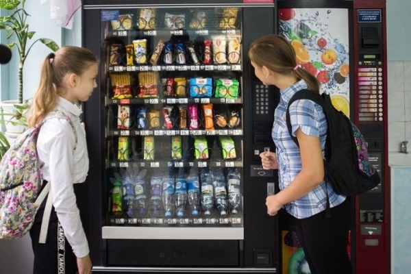 Организация дополнительного питания в школах  через вендинговые аппараты
