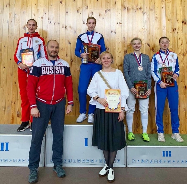 Шпажистка Юлия Личагина – победительница Всероссийских спортивных соревнований