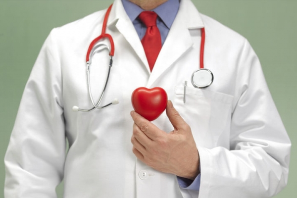 Главный кардиолог Подмосковья объяснила химчанам, почему лица с сердечно-сосудистыми заболеваниями в группе риска коронавируса