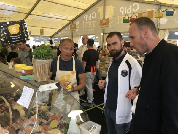 Глава Минсельхозпрода Подмосковья Андрей Разин отметил важность проведения сырного фестиваля