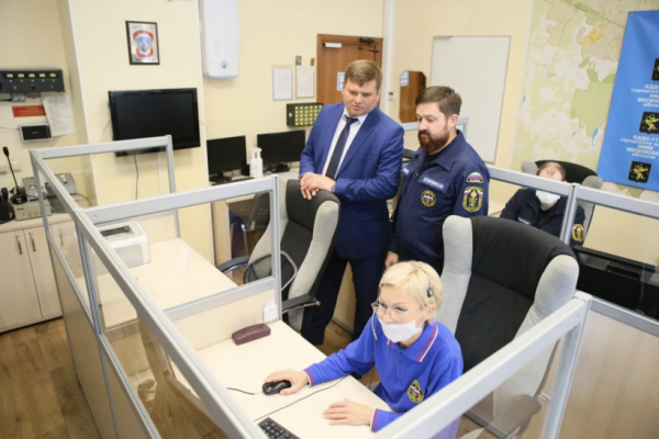 Заместитель главы по безопасности Александр Цуканов посетил с рабочим визитом ЕДДС