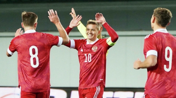 Молодежная сборная России разгромила Эстонию в отборе на Евро-2021