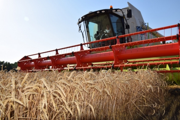 Порядка 153 единиц сельскохозяйственной техники приобрели аграрии Московской области с начала 2020 года