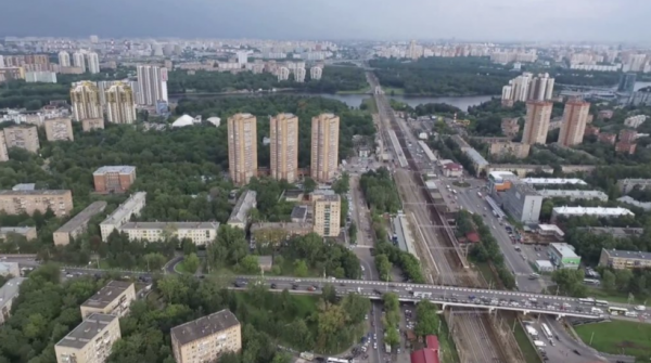 Губернатор Андрей Воробьев показал на ускоренном видео строительство Репинской развязки