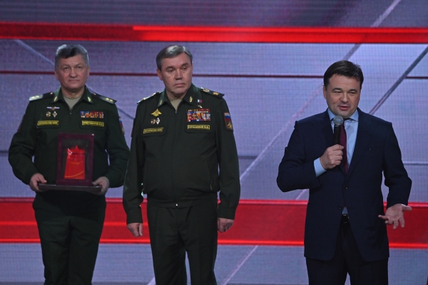 Губернатор принял участие в церемонии чествования победителей фестиваля «Армия России-2020»