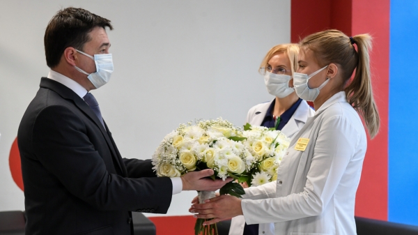 Губернатор проверил работу временного инфекционного корпуса Химкинской областной больницы