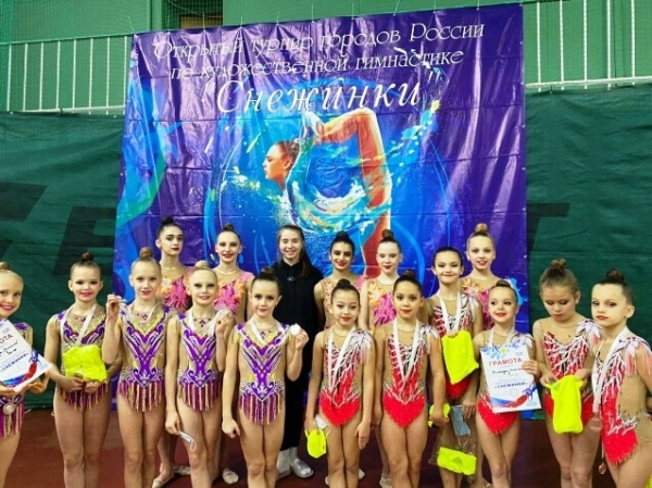 Медальные "Снежинки" в Красногорске для химкинских гимнасток 