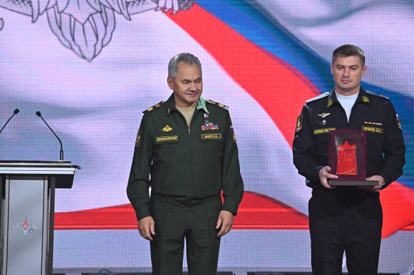 Губернатор принял участие в церемонии чествования победителей фестиваля «Армия России-2020»