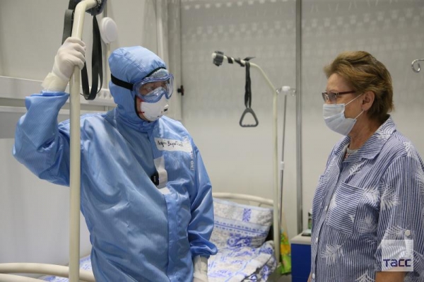 Губернатор проверил работу временного инфекционного корпуса Химкинской областной больницы