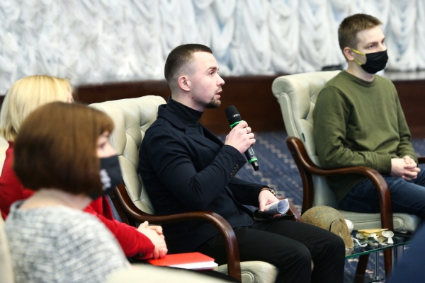 Андрей Воробьев провел встречу с активистами проекта «Инициативное бюджетирование»