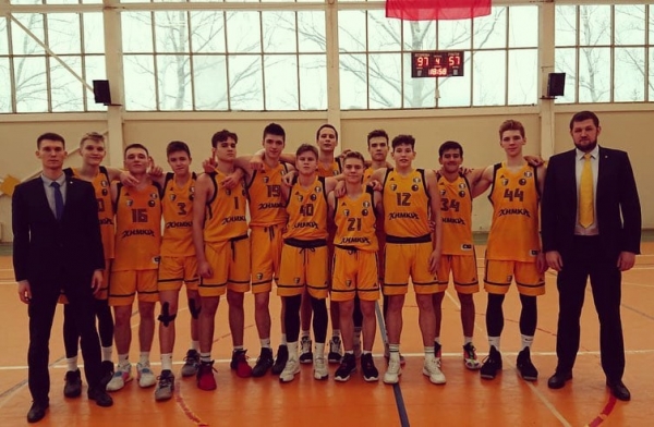 Баскетбольная команда УОР №3 - в финале Первенства России