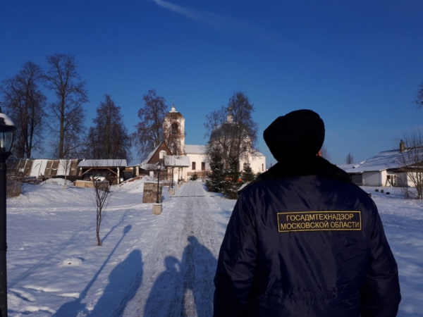 Начальник Госадмтехнадзора Олег Баженов напомнил правила уборки дворов после снегопада