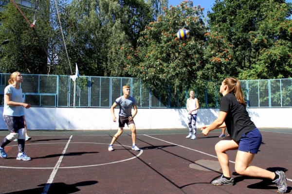 Лето продолжается вместе со спортом: новое расписание занятий на открытом воздухе в Химках?☀