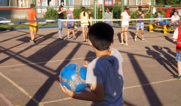 Каникулы в Химках с пользой: ежедневные подвижные игры с мячом для школьников от спортклуба "Виктория"⛹‍♀