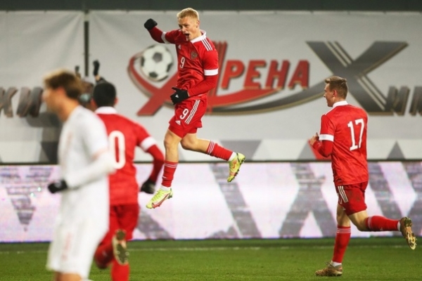 Ключевой матч отбора на ЧЕ-2023 U21: россияне забили единственный гол в ворота испанцев на химкинской "Арене"?