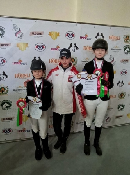 Химкинские всадники завершили областные соревнования по конному спорту на "золото" и "бронзу"🏇