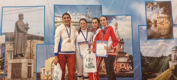 Серебро и бронза рапиристов химкинской спортшколы на фехтовальных ВСС в Ярославле