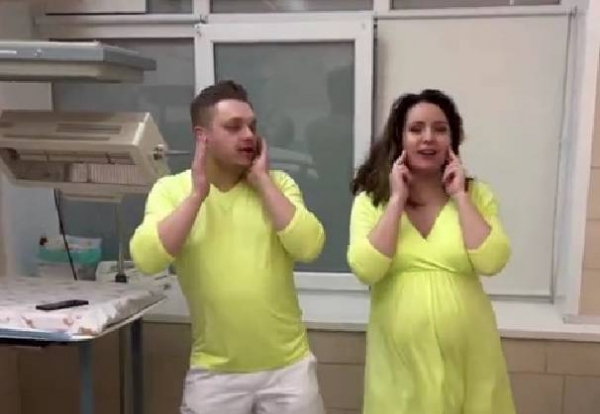 Подмосковный акушер-гинеколог предложил необычную методику — роды в танце